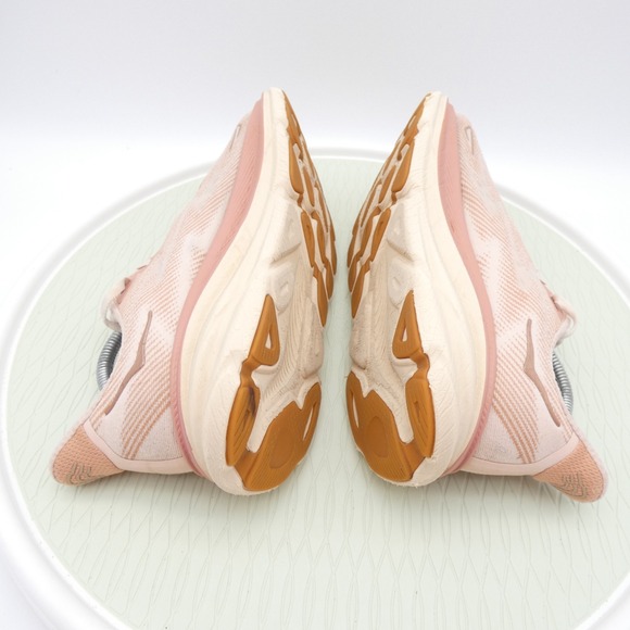 Hoka One One Clifton 9 Womens 9.5B Running Shoes Pink Rose Gold Athletic Sneaker - Picture 6 of 9